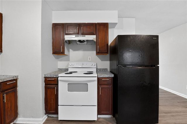 11206 CORRINGTON Avenue, Kansas City, MO 64134