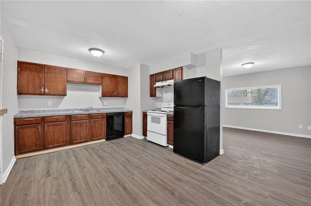 11206 CORRINGTON Avenue, Kansas City, MO 64134