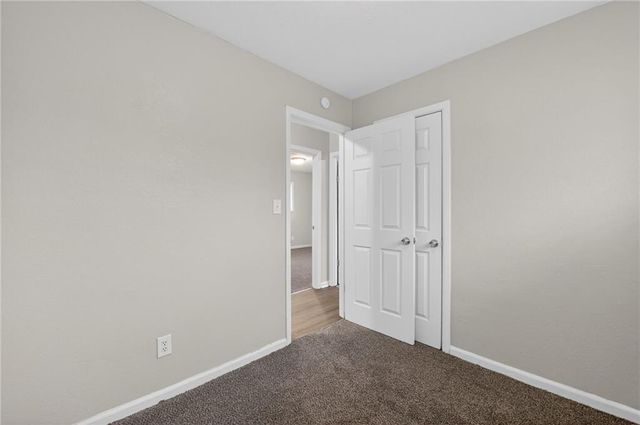 11206 CORRINGTON Avenue, Kansas City, MO 64134