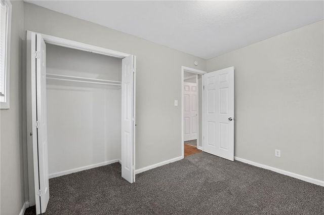 11206 CORRINGTON Avenue, Kansas City, MO 64134