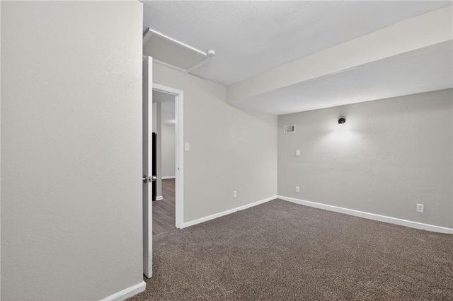 11206 CORRINGTON Avenue, Kansas City, MO 64134