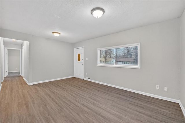 11206 CORRINGTON Avenue, Kansas City, MO 64134