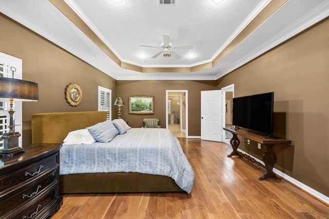 2300 W Tidwell Road, Houston, TX 77091