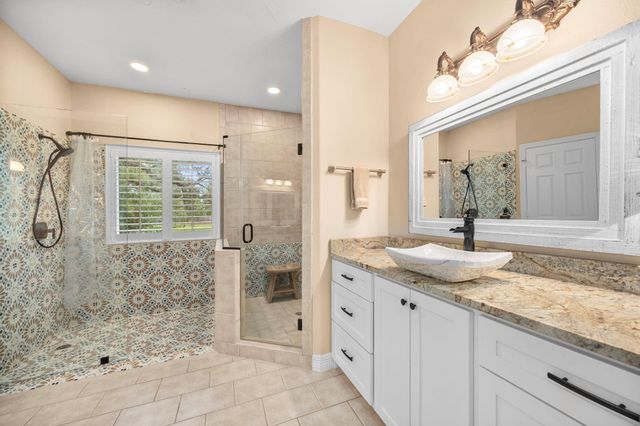 2300 W Tidwell Road, Houston, TX 77091