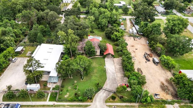 2300 W Tidwell Road, Houston, TX 77091