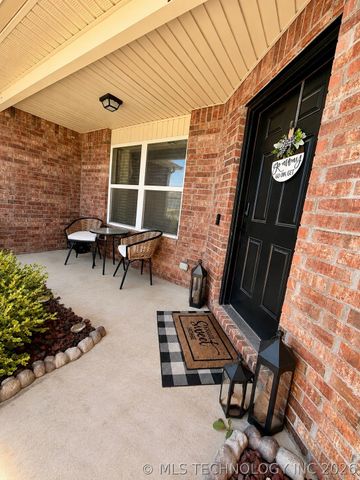 3720 S 150th East Avenue, Tulsa, OK 74134