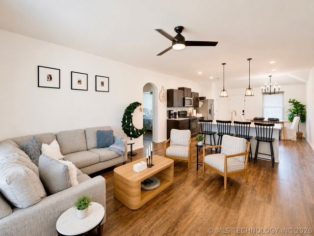 3720 S 150th East Avenue, Tulsa, OK 74134