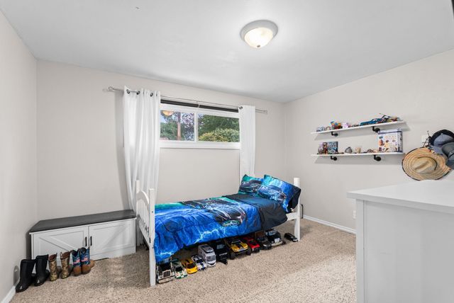 5718 N Sutherlin St, Spokane, WA 99205