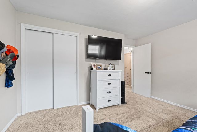 5718 N Sutherlin St, Spokane, WA 99205