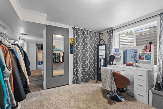 5718 N Sutherlin St, Spokane, WA 99205