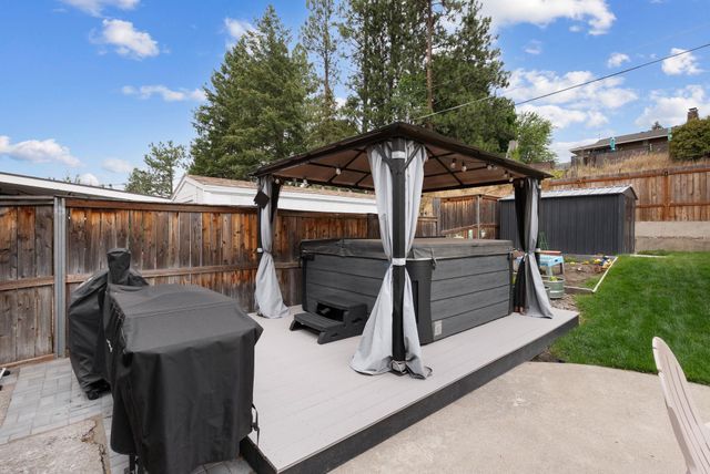 5718 N Sutherlin St, Spokane, WA 99205