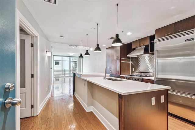 1120 E KENNEDY BOULEVARD 1028, Tampa, FL 33602