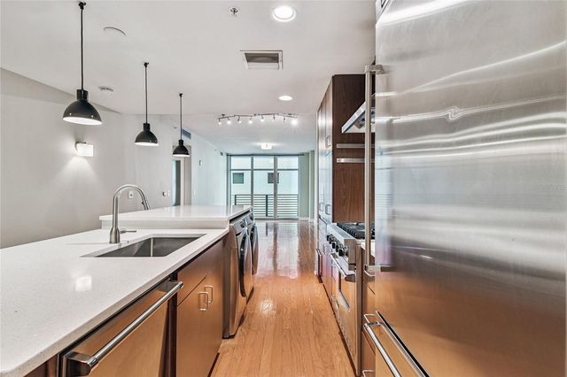 1120 E KENNEDY BOULEVARD 1028, Tampa, FL 33602