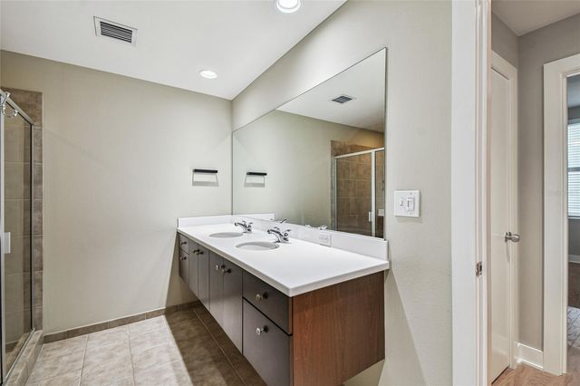 1120 E KENNEDY BOULEVARD 1028, Tampa, FL 33602