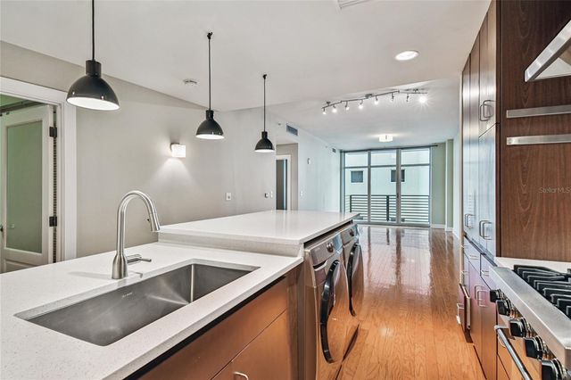 1120 E KENNEDY BOULEVARD 1028, Tampa, FL 33602