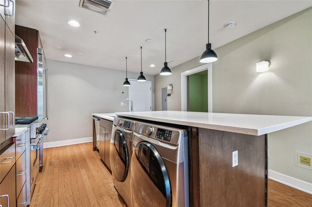 1120 E KENNEDY BOULEVARD 1028, Tampa, FL 33602