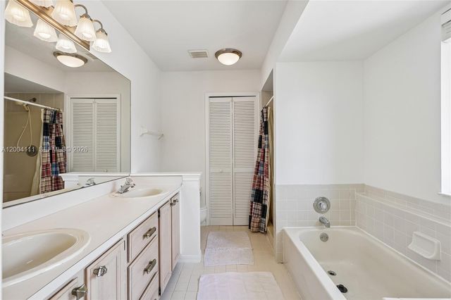 12769 Meadowbreeze Drive, Wellington, FL 33414