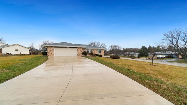 5350 Milehigh Drive, Loves Park, IL 61111