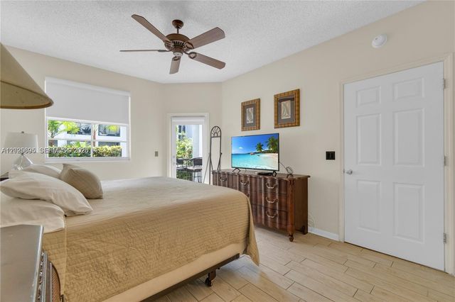 3235 NE 184th Street 11103, Aventura, FL 33160