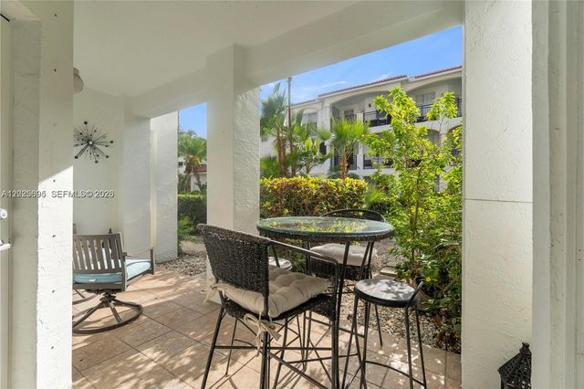 3235 NE 184th Street 11103, Aventura, FL 33160