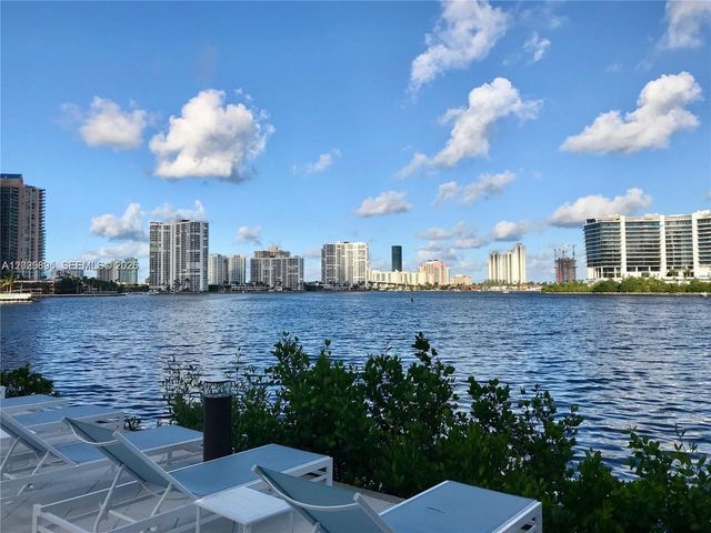 3235 NE 184th Street 11103, Aventura, FL 33160