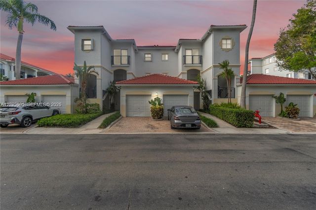 3235 NE 184th Street 11103, Aventura, FL 33160