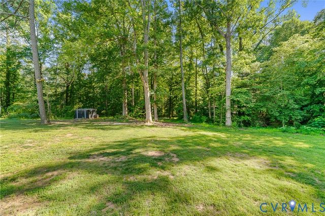 20453 Mitchell Ave, Dinwiddie, VA 23841