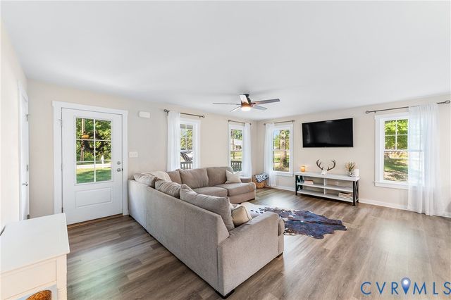 20453 Mitchell Ave, Dinwiddie, VA 23841