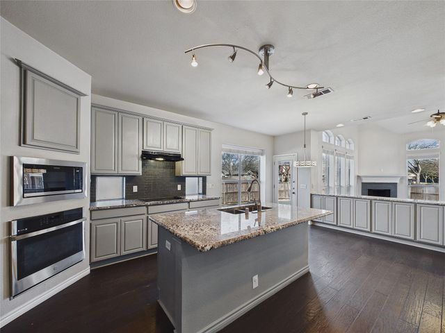 11672 Cape Royal Lane, Frisco, TX 75033