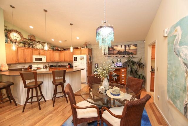 708 Knolls Drive, Mount Vernon, OH 43050