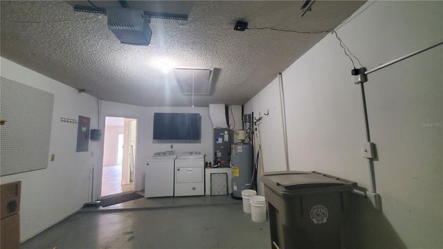 1981 FRENZEL DRIVE, Apopka, FL 32703