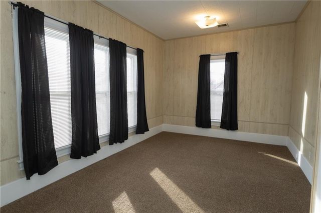 803 E 6th Street, Cherryvale, KS 67335