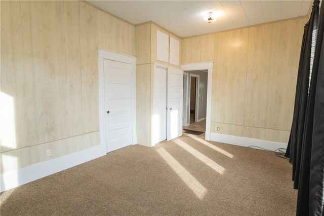 803 E 6th Street, Cherryvale, KS 67335