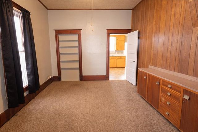 803 E 6th Street, Cherryvale, KS 67335