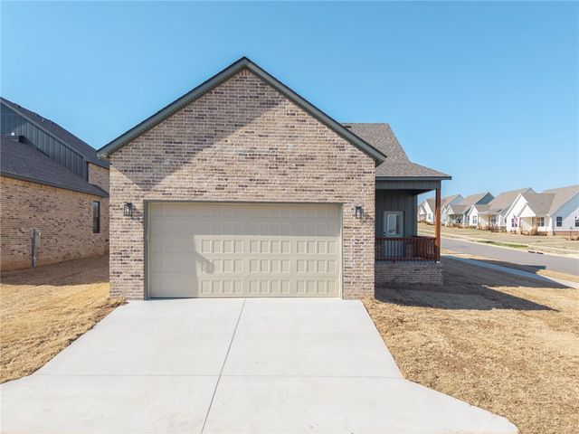 6801 Fir Street, Fort Smith, AR 72916