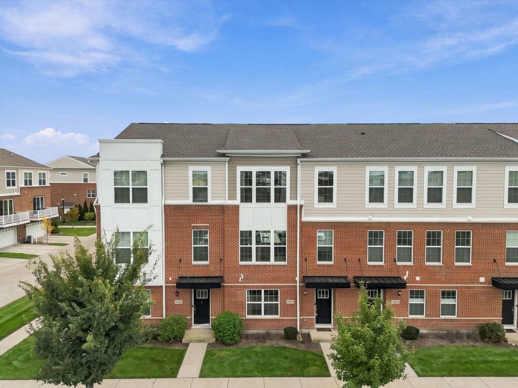 2910 REFLECTION Drive, Naperville, IL 60564 — exterior