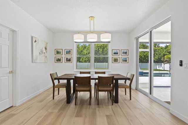8361 SE Pilots Cove Terrace, Hobe Sound, FL 33455