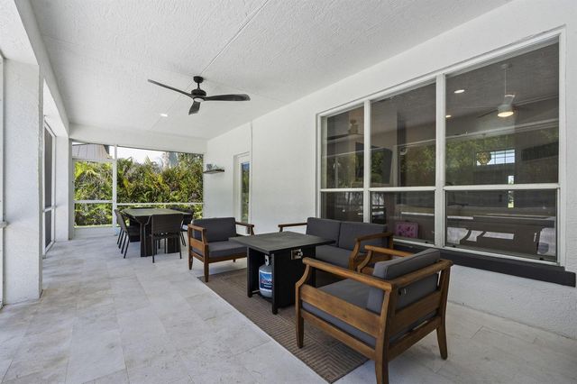 8361 SE Pilots Cove Terrace, Hobe Sound, FL 33455