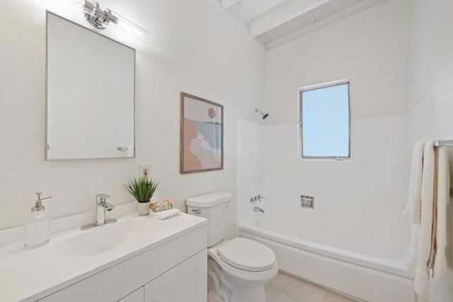 217 Diablo Avenue, Mountain View, CA 94043