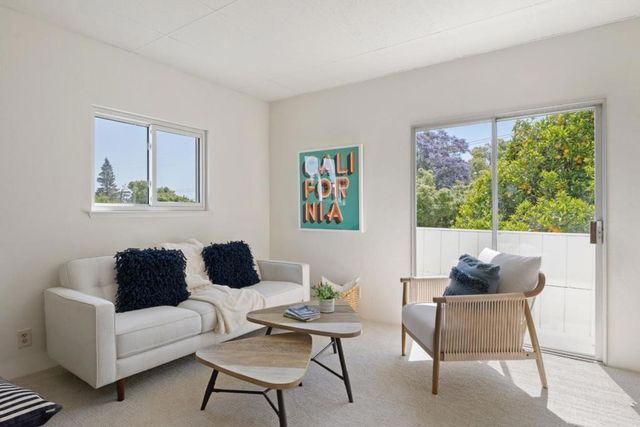217 Diablo Avenue, Mountain View, CA 94043