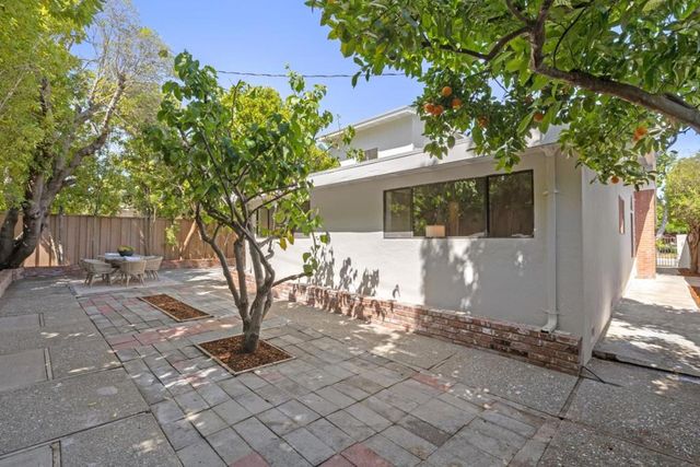 217 Diablo Avenue, Mountain View, CA 94043