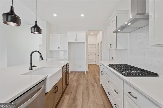 8340 Creekside Overlook Drive, Gainesville, GA 30506