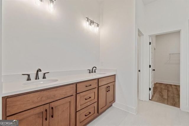 8340 Creekside Overlook Drive, Gainesville, GA 30506