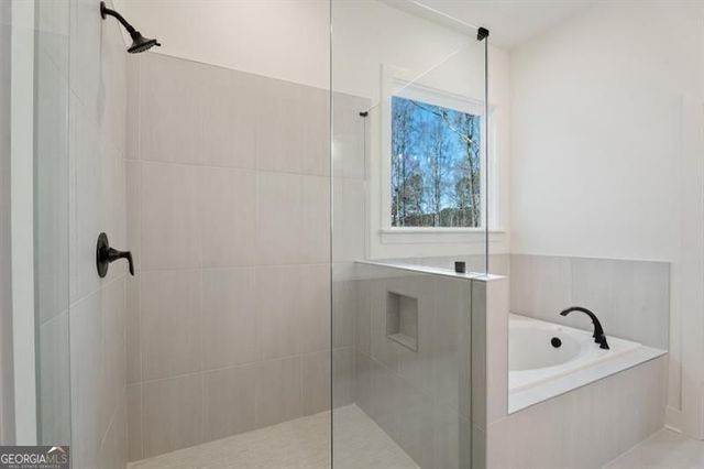 8340 Creekside Overlook Drive, Gainesville, GA 30506