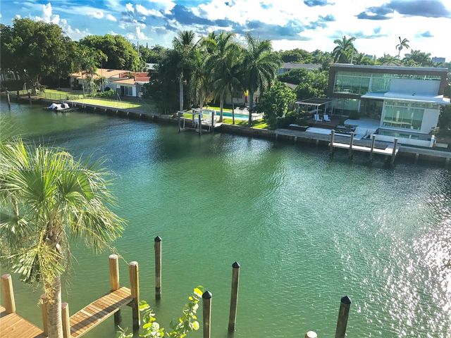 9940 W Bay Harbor Dr 5E-N, Bay Harbor Islands, FL 33154