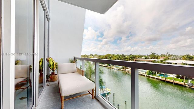 9940 W Bay Harbor Dr 5E-N, Bay Harbor Islands, FL 33154