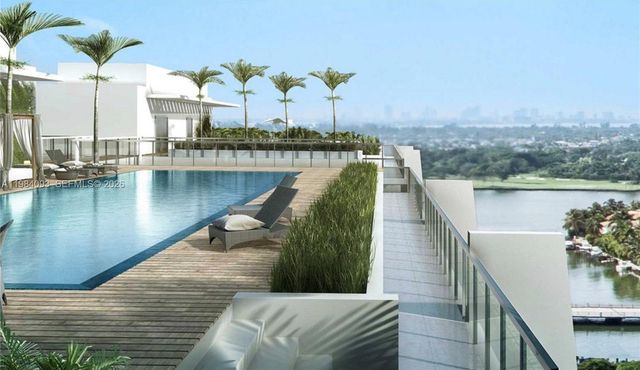 9940 W Bay Harbor Dr 5E-N, Bay Harbor Islands, FL 33154