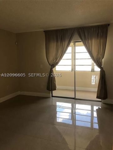 130 NE 202nd Ter S22, Miami Gardens, FL 33179