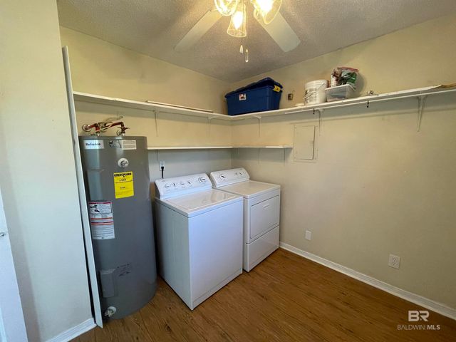 353 S School Street, Fairhope, AL 36532