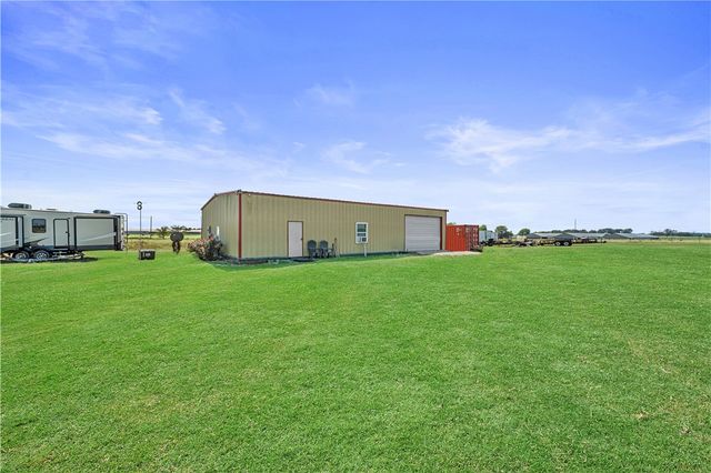 19731 Nokes Farm Road, Siloam Springs, AR 72761